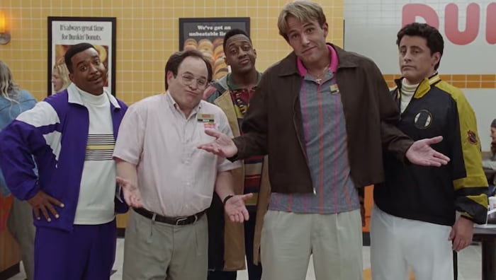 Ben Affleck versammelte die Kultstars der 90er-Sitcoms für eine Super-Bowl-Werbung um sich!