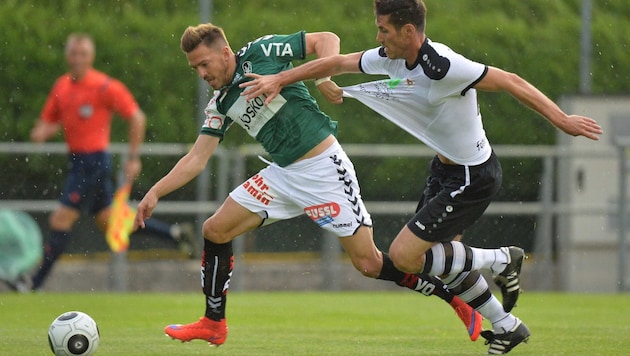 Sikorski lief für Ried 20-mal in der Bundesliga auf, kickte außerdem u.a. in der Schweiz, ...