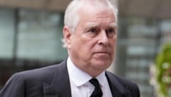 Andrew Mountbatten-Windsor soll Geheim-Dokumente an Sexualstraftäter Jeffrey Epstein ...
