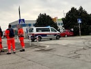 Großaufgebot der Einsatzkräfte in Wien-Liesing. Angaben zum radioaktiven Objekt machen die ...