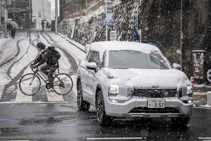 In der japanischen Hauptstadt Tokio schneite es ebenfalls.