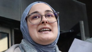 Die Studentin Rumeysa Ozturk kann nach ihrer Kritik an Israel in den USA bleiben.