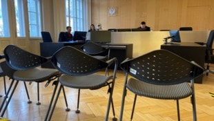 Leere Anklagebank – ein Urteil gab‘s trotzdem.