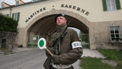 Ein Bild aus längst vergangenen Tagen. Schön längst bewachen keine Soldaten mehr die ...