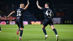 Robert und Peter Zulj spielen erstmals gemeinsam bei einem Klub. Mit Burinam United führen sie ...