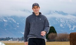 Tom Schmid spielt Football bei den Salzburg Ducks. Dank ihm darf ein krebskranker Brite auf ...