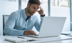 KI soll die Belastung durch bestimmte Arbeiten verringern und den Mitarbeitern dadurch mehr Zeit ...