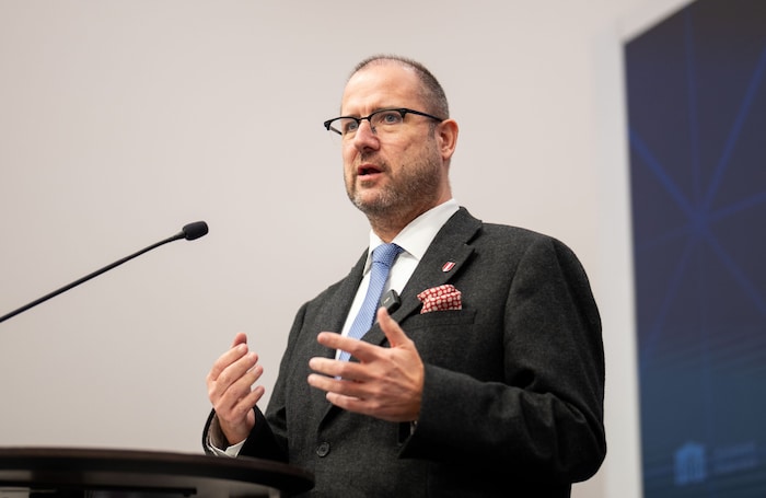 FPÖ-Fraktionsführer Christian Hafenecker holte schon in der Früh zum Rundumschlag aus.