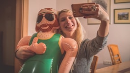 Längst sind aus den aufblasbaren Puppen von einst täuschend echte „Dolls“ geworden – und auch ...
