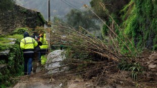 Nach Kritik am Umgang mit den schweren Unwettern ist Portugals Innenministerin jetzt ...