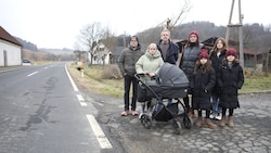 Anrainer fordern auf der L256 Tempo 70. Das Gesetz sagt: Es ist noch zu wenig passiert. Jetzt ...