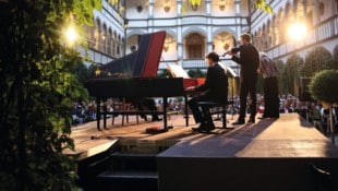 Donaufestwochen: Schloss Greinburg ist nur ein Schauplatz von vielen; Johannes Hiemetsberger ist ...