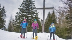 Bester Laune erfreut sich unser Wandertrio, kein Wunder, ist doch der Reinischkogel stets ein ...