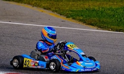 Anna Makolm unterwegs für das Team von Formel-1-Star Fernando Alonso.
