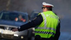 Der Rumäne wurde bei einer Kontrolle auf einem Autobahnparkplatz in Utzenaich erwischt