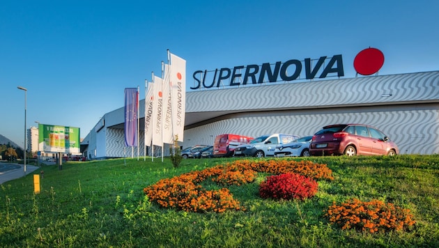 In Kroatien und Slowenien ist Supernova sogar Marktführer bei Shoppingcentern und will weitere ...