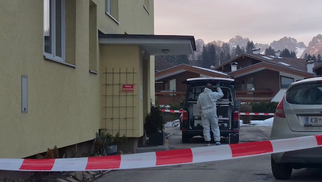 Vergangenen Dienstag wurden in einer Wohnung ein Bub und seine Mutter leblos aufgefunden. Die ...