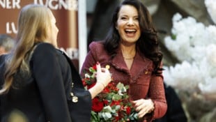 Mit einem strahlenden Lächeln im Gesicht und in Plauderlaune präsentierte sich Fran Drescher am ...