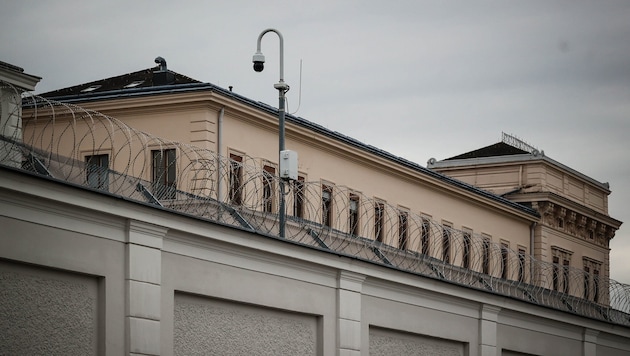 Mutter und Baby wurden in die Justizanstalt Wels eingeliefert.