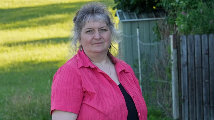 Friederike L. (60) wird als Konsequenz der Auflassung des öffentlichen Straßenstücks, nicht mehr ...