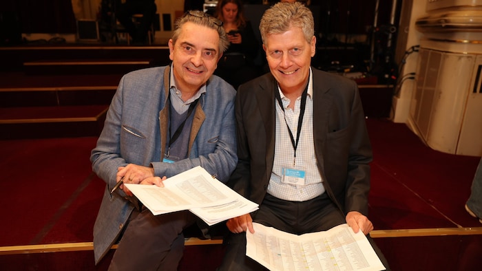 Kommentieren auch heuer wieder das große Staatsgewalze: Christoph Wagner-Trenkwitz (li.) und ...