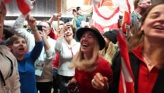 Den Frust bei der Team-Kombi verarbeitete Conny mit Spaß bei der Goldfeier im Haus Austria.