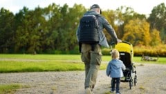 Väter in Elternkarenz sind nach wie vor eher die Ausnahme als die Regel.