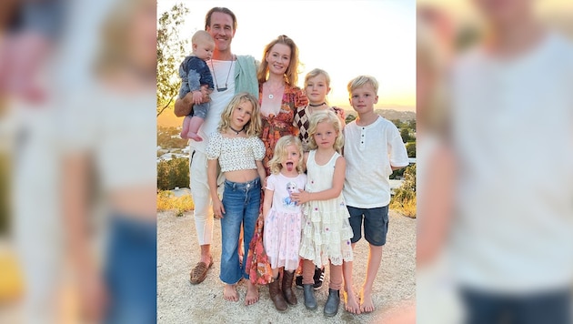 James Van der Beek hinterlässt Ehefrau Kimberly, vier Töchter und zwei Söhne.