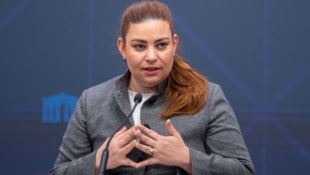 Die Grünen orten wie die FPÖ ein „Katz-und-Maus-Spiel“ des Innenministeriums. 