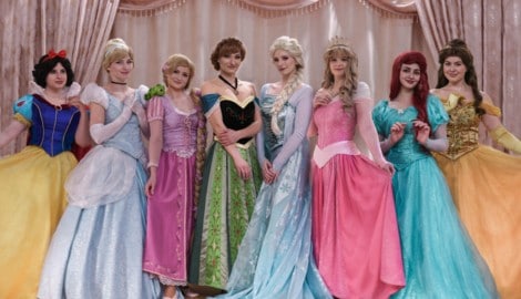 Die Prinzessinnen kann man für Geburtstage, Feiern und Events buchen. Sie kommen aber auch in ...