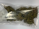 Marihuana wird von Dealern oftmals mit synthetischem THC „aufgepeppt“ und wirkt dann umso ...