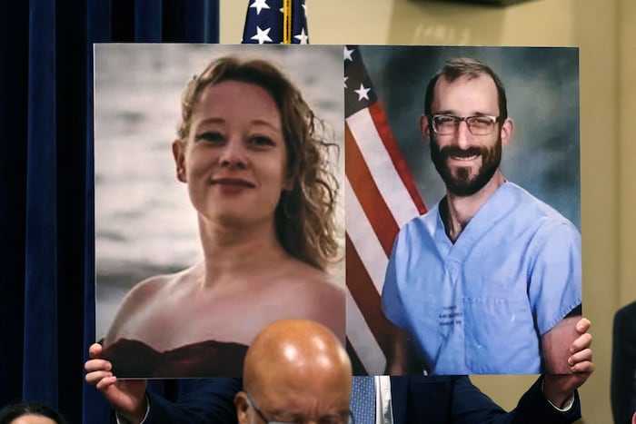 Der 37-Jährige Krankenpfleger Alex Pretti war am vergangenen Wochenende am Rande einer ...