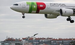 Großes Glück hatten die Passagiere an Bord eines Flugzeugs der portugiesischen Airline TAP ...