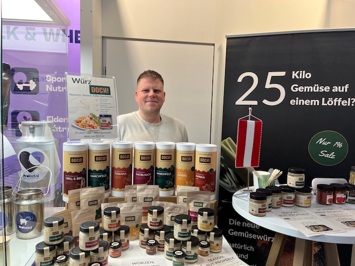 Der gelernte Koch Christoph Salomon bietet gesunde Gemüsewürze an