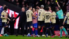 Hansi Flick (3. von li.) ging mit dem FC Barcelona in Madrid unter.
