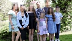 Die Unterkärntner Familie darf durch die Hilfe des Vereins „Krone-Leser helfen“ ihr Haus ...