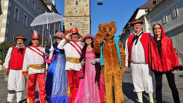 Die Waidhofner Narren stehen „Humor“ bei Fuß, um am Valentinstag das Kommando zu übernehmen