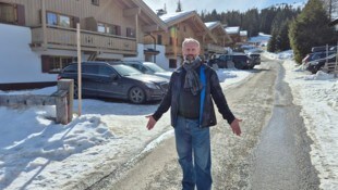 Grünen-Abgeordneter Heilig-Hofbauer (kl. Bild) findet, dass Ortschef Czerny die Straße zur ...