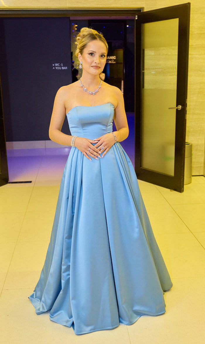 Cinderella-like: Davina Geiss trug Silke Scholz.