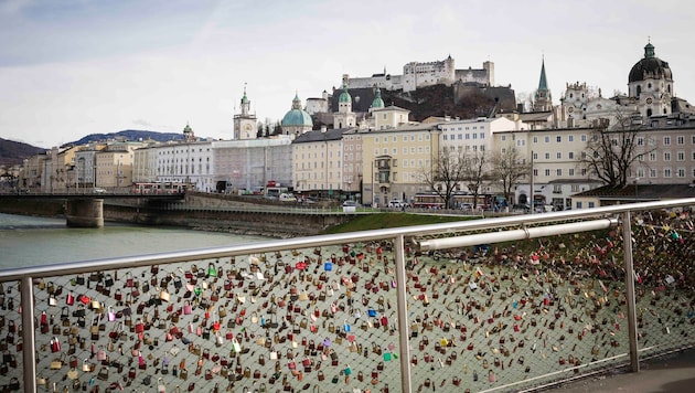 Wer noch Tipps für den Valentinstag braucht, kann sich Hilfe im Netz holen – und sollte lieber ...