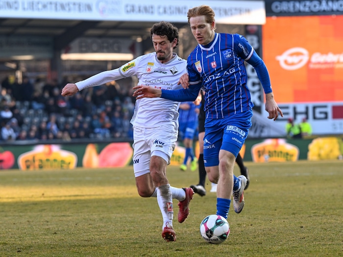 Altachs Vesel Demaku (li.) kommt immer besser in Form.