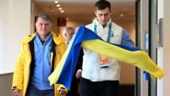 Wladislaw Heraskewytsch (re.) musste von Olympia abreisen.