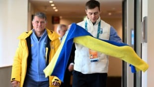 Wladislaw Heraskewytsch (re.) musste von Olympia abreisen.