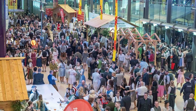 16.000 Gäste feierten am Freitag beim steirischen Bauernbundball.