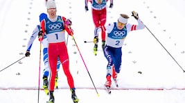 Ben Ogden (re.) holte die Silbermedaille. Eine Flasche seines Teams sorgte jedoch für ...