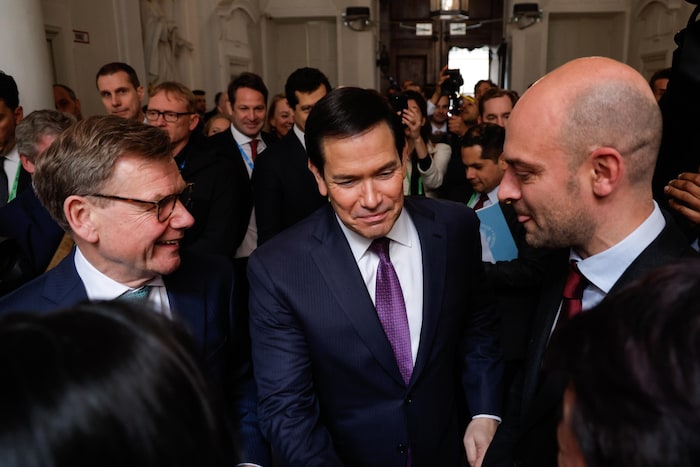 Marco Rubio (Mitte) auf der Sicherheitskonferenz in München