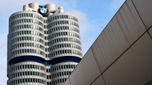 Das Headquarter von BMW befindet sich in München.