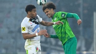 Hier mit dem Kopf am Ball, später aber mit der Ferse der Siegtorschütze für die WSG Tirol: Jamie ...