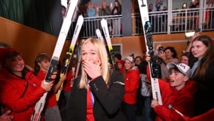 Emotionen pur bei Ariane Rädler beim Empfang in ihrer Heimatgemeinde.