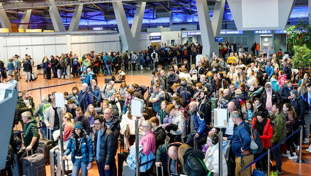 Der Terminal 2 öffnete am Samstag ausschließlich für britische Passagiere.